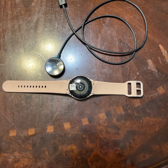 Android watch - Picture 2 of 3